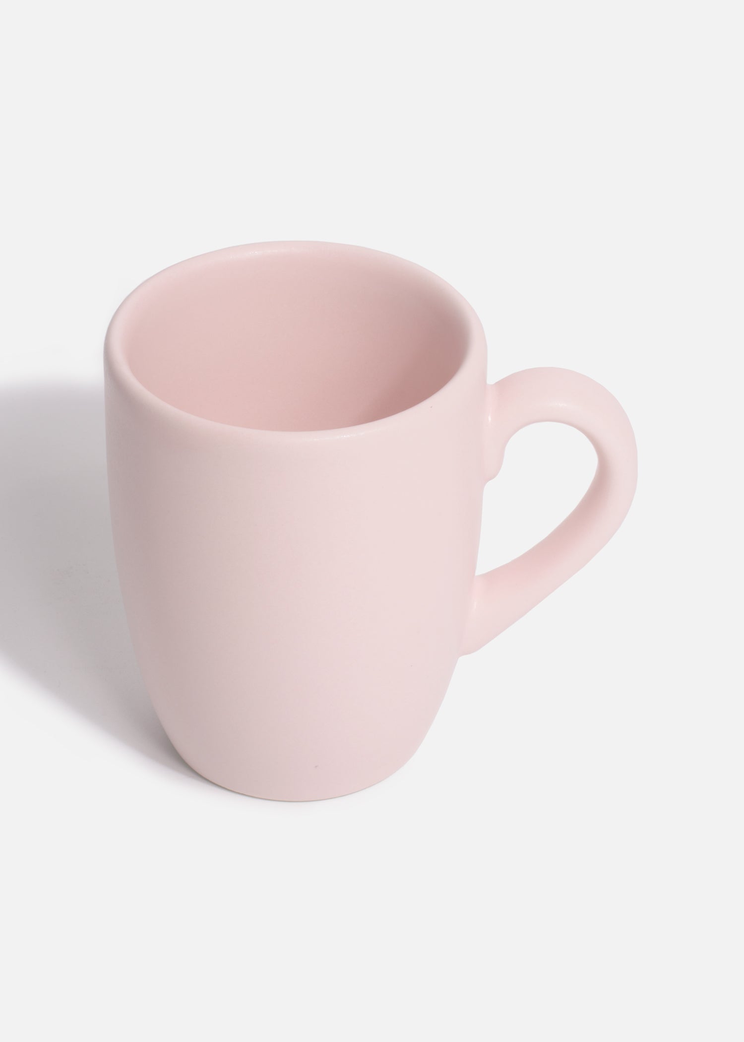 encuentra taza para cafe maha