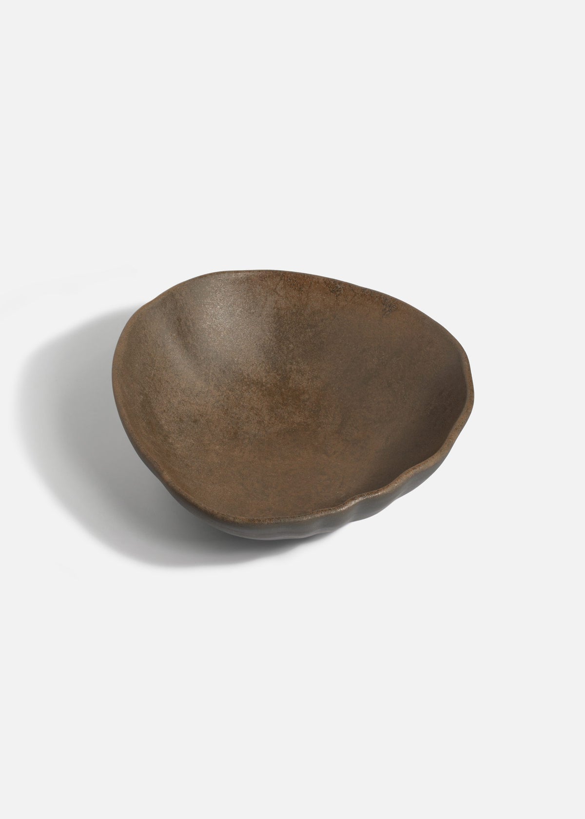 Vista superior del tazón de porcelana café Cresta Bazalith de 19 cm.
