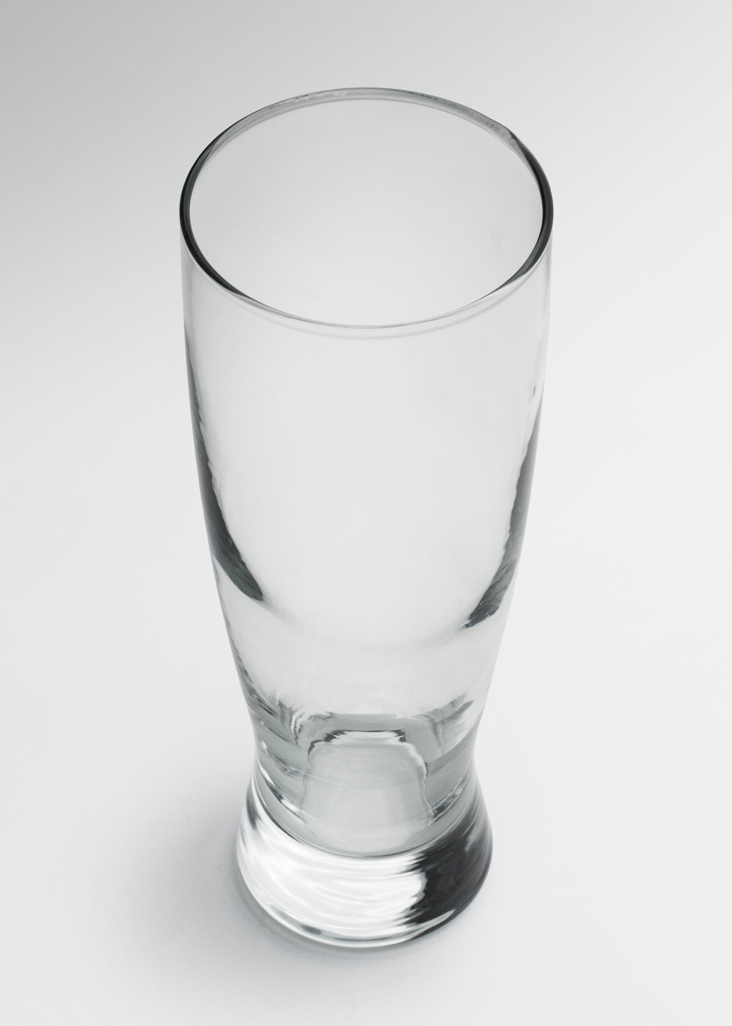 encuentra vaso de vidrio maha