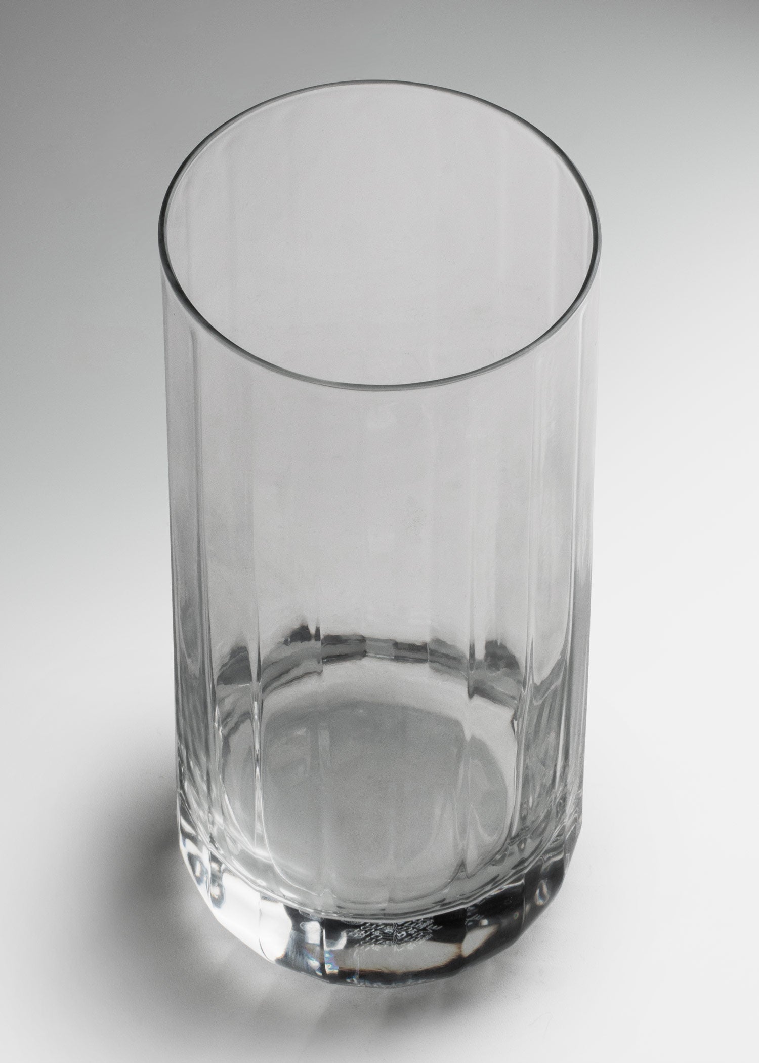 Vaso alto de vidrio transparente para bebidas frías