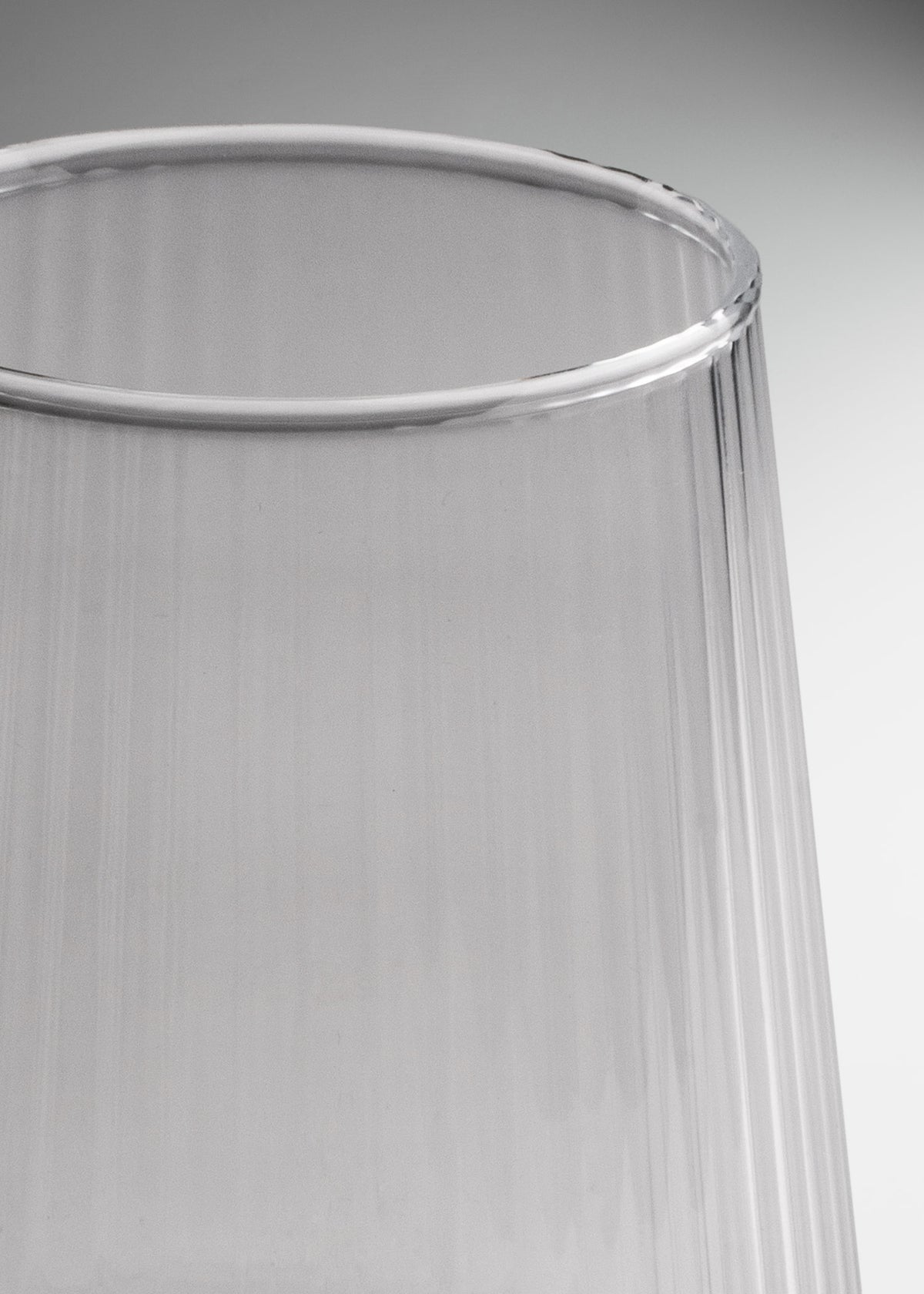 Vaso highball de vidrio transparente Lines 390 ml