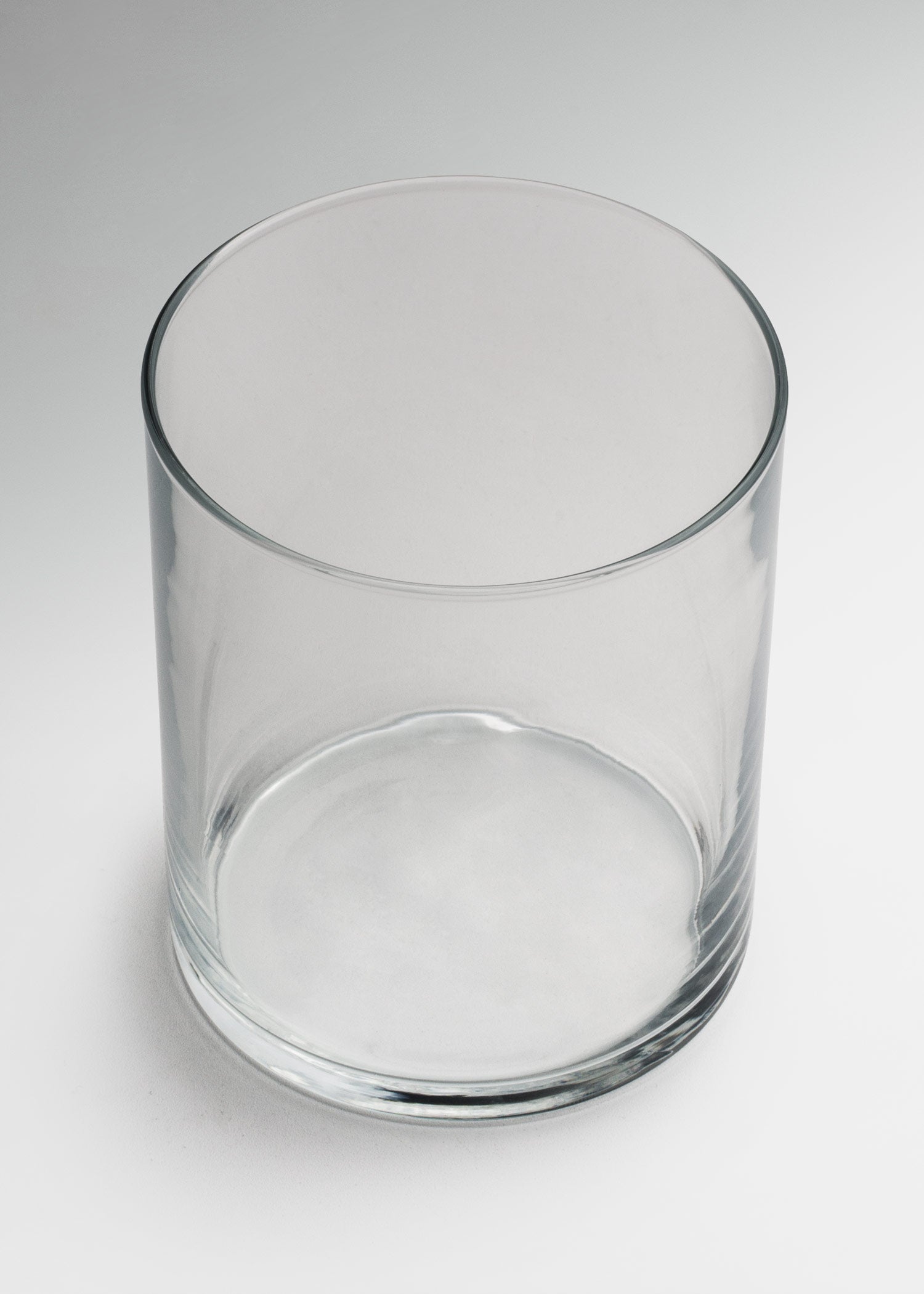 encuentra vaso de vidrio maha