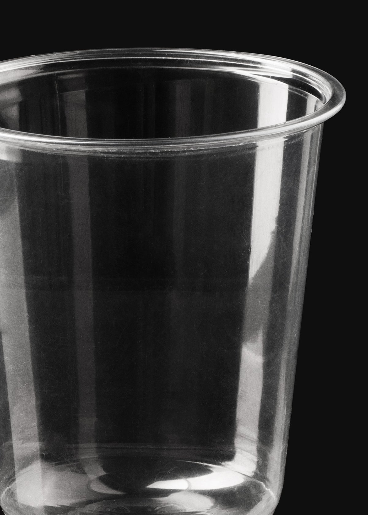 Uso profesional de Vaso de polietileno transparente U Pet 16 oz en cafeterias, restaurantes, juguerias, neverias, delivery y eventos