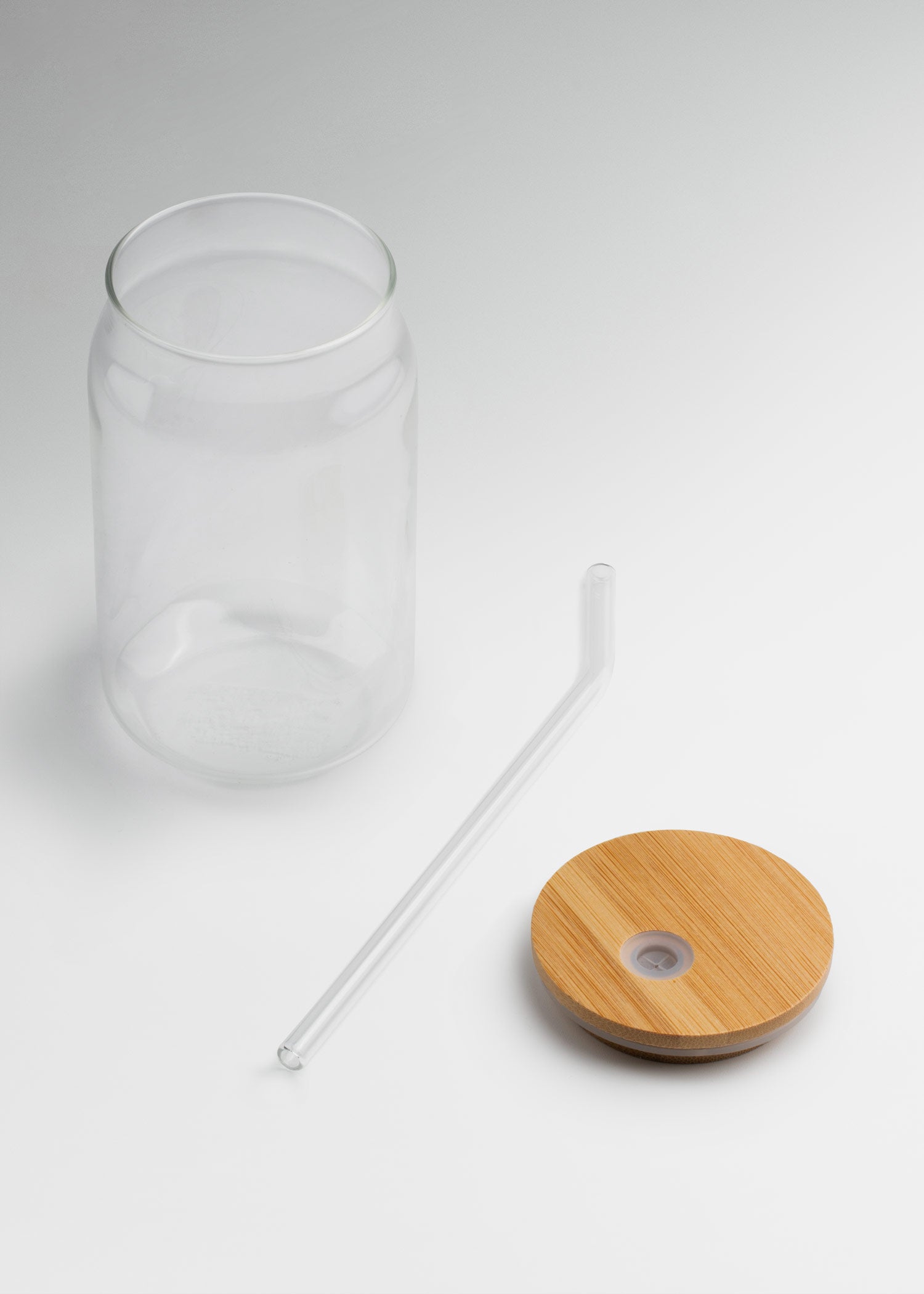 encuentra vaso de vidrio maha