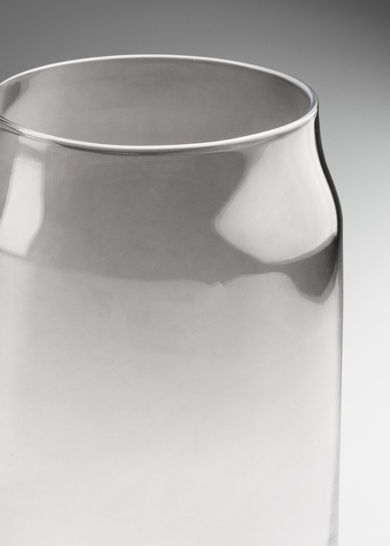 encuentra vaso de vidrio maha